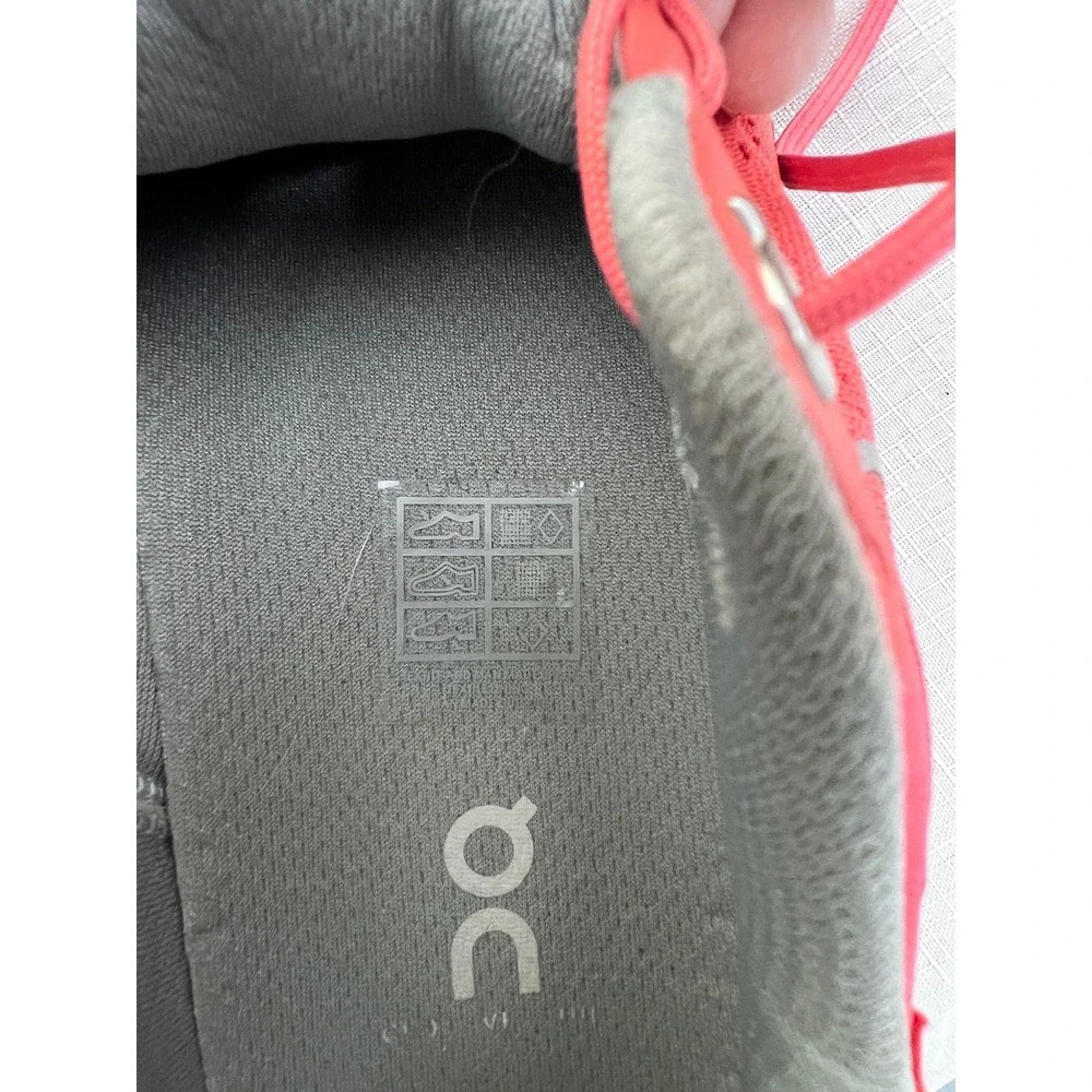 On Cloudventure Trail Running Shoes Women 7.5 Pink Red Excellent Missiongrip